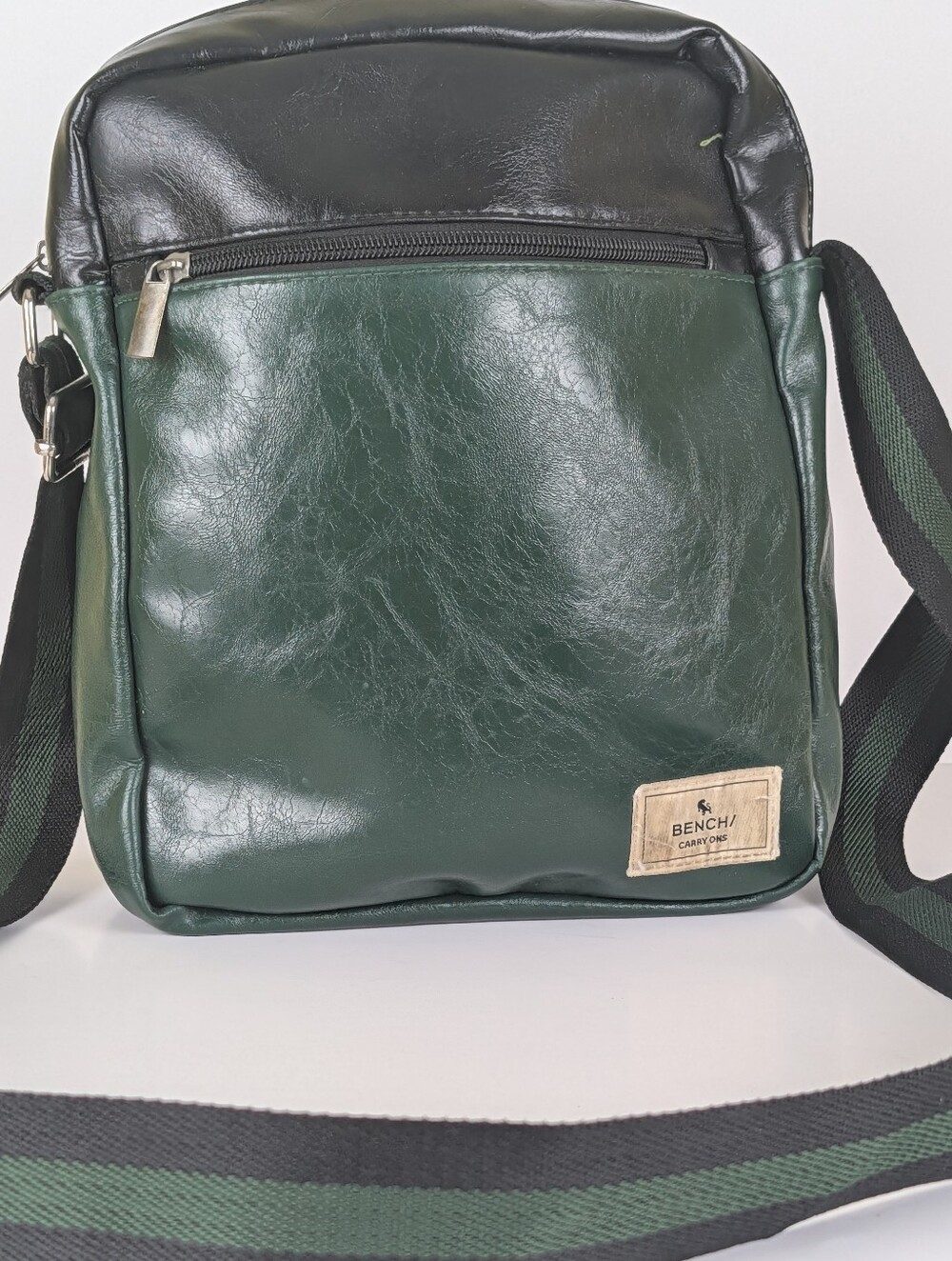 Vintage Bench Leather Carry-on Bag Crossbody Green & Black